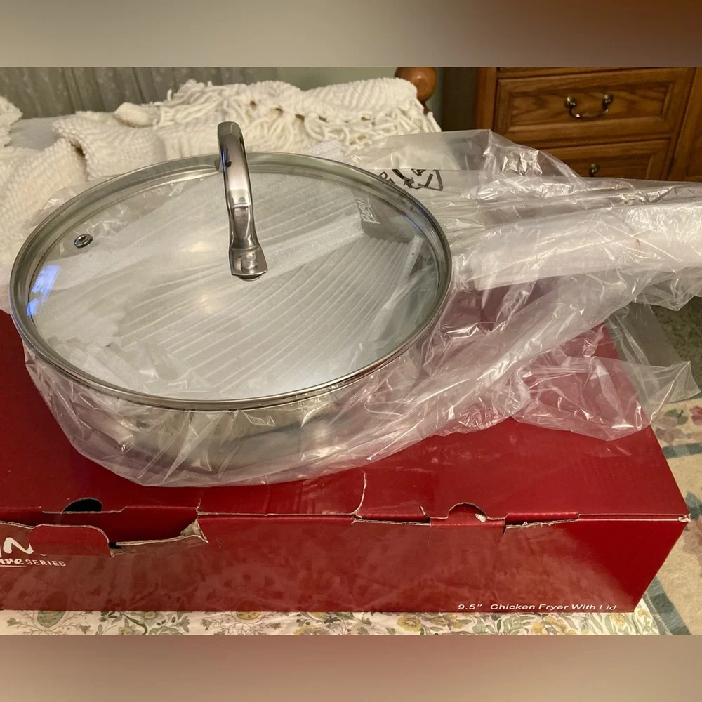 NIB Parini Signature Series Stainless Steel 9.5